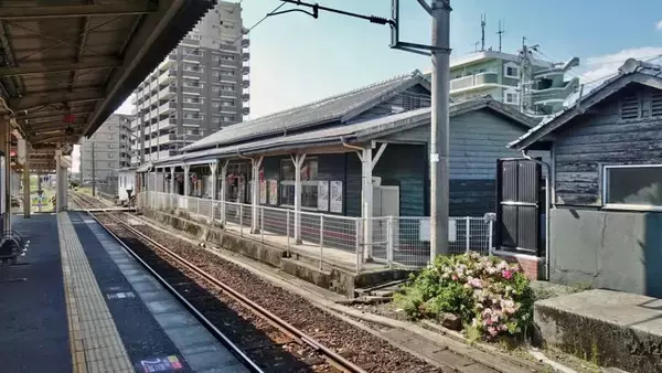 「電化駅の気動車【木造駅舎コレクション】099」の画像