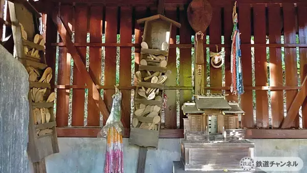 「馬霊塔と馬頭観世音菩薩【駅ぶら】06京王電鉄279　競馬場線7」の画像