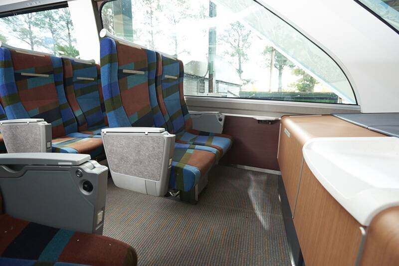 特急ロマンスカー完全ガイド！現役4車種の特長や停車駅･展望席予約方法まで解説！箱根･小田原への旅や快適な出勤にも（小田急）