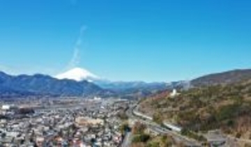 小田急線の家賃相場が安い駅ランキング！1位は4万円台の再開発で注目の街！ 新宿通勤に便利な穴場は？学生街や富士山と相模湾が見える駅も