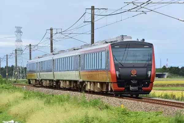 「2026年夏は山形庄内へ！夏の旅行キャンペーンで 特急「いなほ」が伝説の国鉄583系カラーに！クラゲ水族館･大規模花火･美食の旅まで」の画像