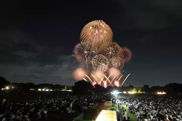 【立川市】立川まつり国営昭和記念公園花火大会7/25開催！5000発の花火が夜を彩る 今年は混雑に要注意、その理由は