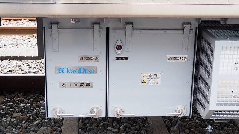 京王電鉄「9000系」がスタイリッシュに生まれ変わる！リニューアル第一編成の内装をご紹介