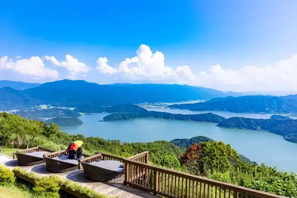 「北陸新幹線でGO！「三方五湖梅雨まつり2026」限定クルーズ4選と絶景満喫ルートは？ 地元グルメや愛犬同伴、幻の地酒プランも（6/13・14開催）」の画像