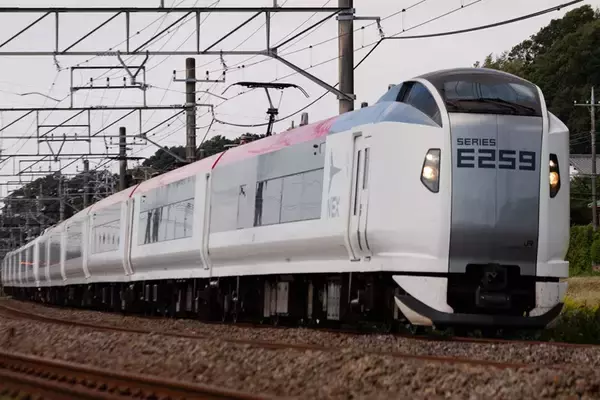 平日朝の「しおさい」編成両数変更、土休日朝は西船橋始発の海浜幕張行き増発など　2026年3月ダイヤ改正