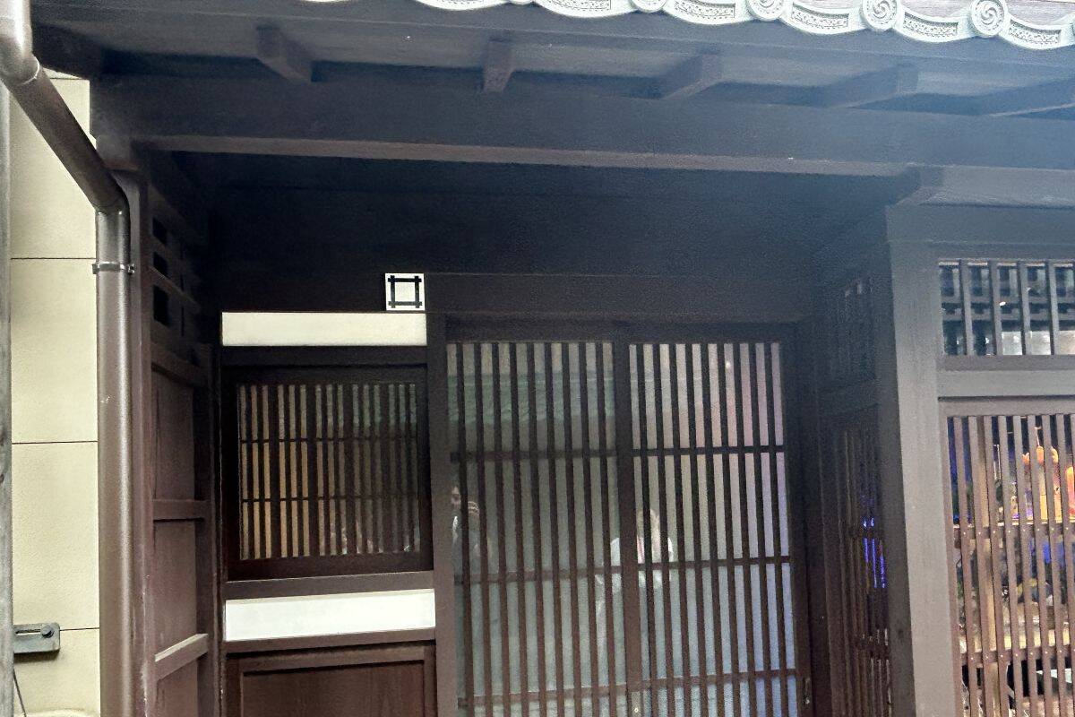 福井なのにゴリゴリ関西弁？ 800年生きる人魚伝説、レトロ建築の町並み「小浜西組」、町屋カフェで非日常を！週末観光に最適な小浜の歩き方