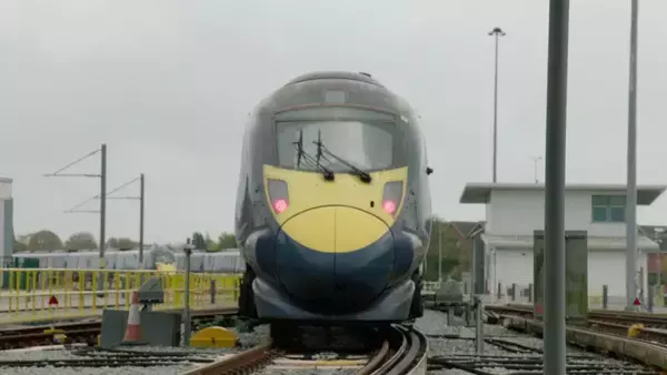 「新プロジェクトX「英国を救った高速鉄道」4/10放送！イギリスを走る日本の新幹線”Class 395″開発秘話、日立の崖っぷちからの逆転劇」の画像