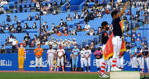 小学生の甲子園 全日本学童軟式野球大会マクドナルド トーナメント 開幕 上原浩治が始球式でマウンドに 感謝の気持ちを忘れず野球を楽しんで 3年ぶり開催で激励 22年8月9日 エキサイトニュース