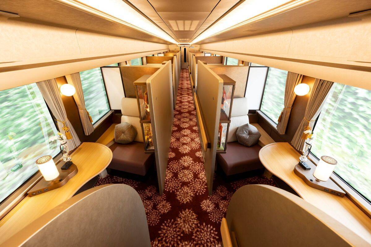 観光列車「はなあかり」秋は新山口～岩国を初走行！きっぷはいつから買える？全20日間の運転日･時刻表と土日の運休日を解説