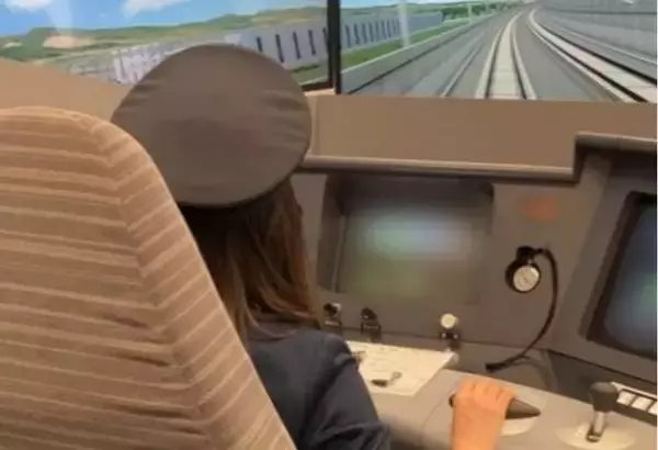 「北海道新幹線10周年！ 函館車両基地でシミュレータ体験や「H296ふくろう」見学など超レアな乗務員体験ツアー初開催（4月13日発売開始）」の画像