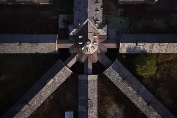 「4月27日オープン！ 重要文化財「旧奈良監獄」が4/27星野リゾートの「奈良監獄ミュージアム」としてオープン！ 見どころやアクセス情報を解説」の画像