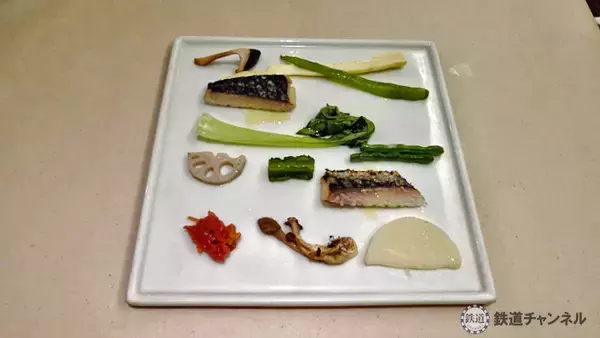 「つくばエクスプレス【駅ぶら】062　流山おおたかの森駅 その4 トラットリア サレルノ ランチ 青和ばら公園 再訪」の画像