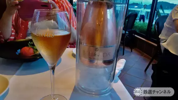 「つくばエクスプレス【駅ぶら】062　流山おおたかの森駅 その4 トラットリア サレルノ ランチ 青和ばら公園 再訪」の画像