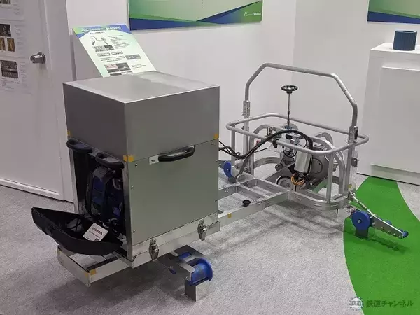 「次世代新幹線「E10系」からレール研磨機まで　「鉄道技術展2025」に見た鉄道の未来【コラム】」の画像