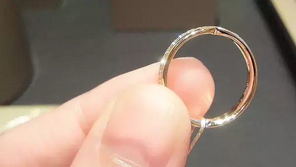 「オーダーメイド 婚約 結婚指輪 acredo アクレード銀座が1周年！ 春夏新作「SECRET HEART」の魅力と輝きを体感」の画像