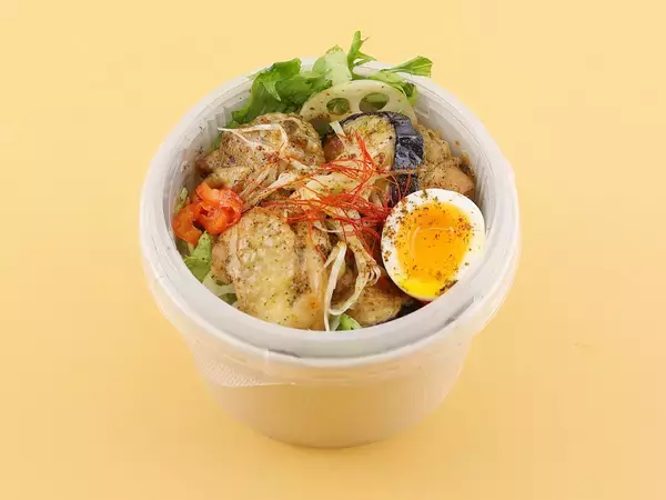 「【2026夏】新幹線に乗る前に買いたい！エキュート品川で初開催「辛味と旨味の夏グルメ」フェア　注目のお弁当＆限定メニュー8選」の画像