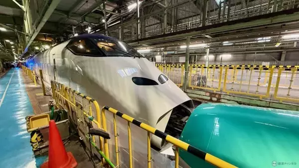 「JR東日本「荷物専用新幹線」運行開始！ E3系が拓く物流の未来 自動搬送AGVが支える「はこビュン」最前線をレポート（東京都北区）」の画像