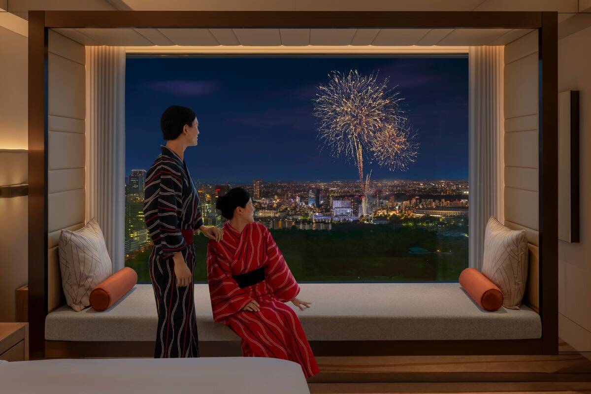 都心の夜空を彩る「神宮花火」が見える “ニューオータニ”＆ “プリンスホテル”の特別宿泊プラン！人混みを避け客室から楽しむ贅沢ステイ