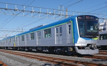 東武80000系 “グッドデザイン･ベスト100″に選出！「走るリビング」のような電車とは？東武アーバンパークラインの新型車両