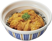 贅沢過ぎるだろ！なか卯の「ウニ丼」が2026年も帰ってくる！ミョウバン不使用の贅沢な味わい【9/2～】