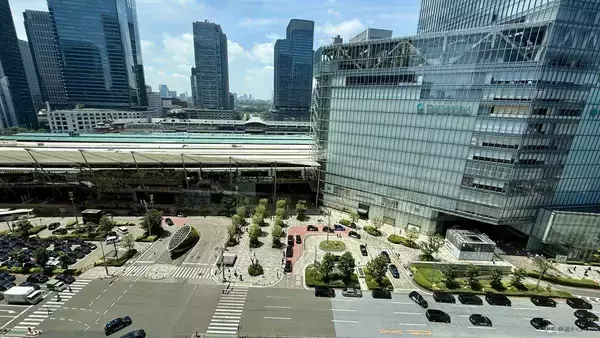 「東京駅直結・八重洲の新ランドマーク「TOFROM YAESU TOWER」9/10開業！ 雨に濡れないバスターミナル直結でスキマ時間が充実」の画像