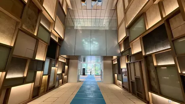 「東京駅直結・八重洲の新ランドマーク「TOFROM YAESU TOWER」9/10開業！ 雨に濡れないバスターミナル直結でスキマ時間が充実」の画像