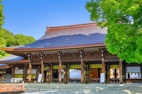 都内の初詣「王道3大スポット」参拝ガイド！明治神宮･浅草寺･西新井大師の混雑予想と交通規制まとめ、2026年の幕開けはどこへ行く？