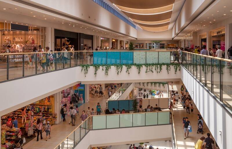 「ららぽーと横浜」が2026年春に刷新 12/26～カウントダウンセールも 年末年始の営業情報やバーゲン情報まとめ