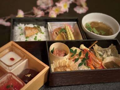 えちごトキめき「雪月花」10周年で4/23に特別運行！設計者の生解説や名門ホテル泊など贅沢プラン全3コース詳細と予約方法【3/3予約開始】