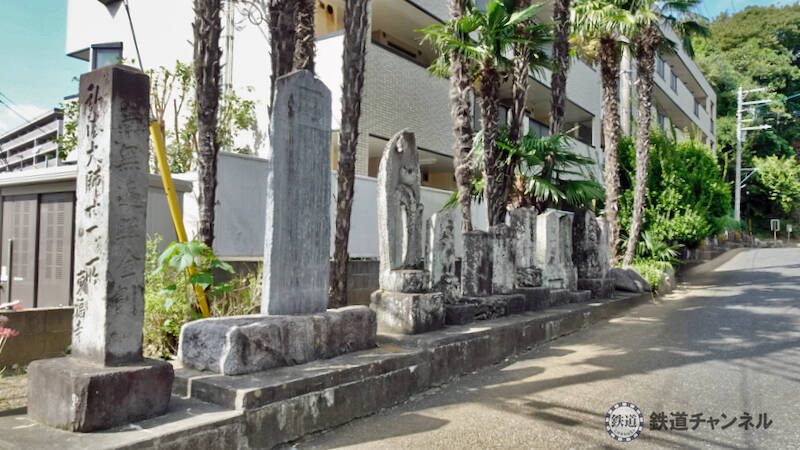 つくばエクスプレス【駅ぶら】041　南流山駅　その2　東福寺　庚申塔