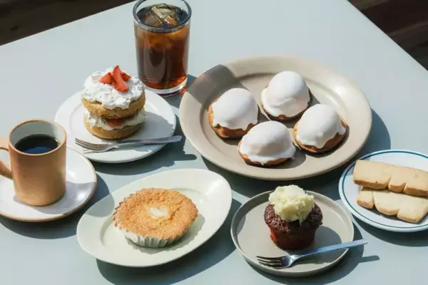 「アートの中でコーヒーを。渋谷駅チカに誕生する”カフェ一体型”の小さな美術館「MINA」とは？ 東急が仕掛ける新たな街づくり」の画像