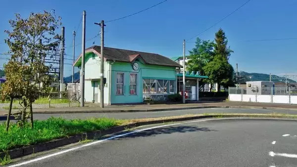 「絵本に出て来る？【木造駅舎カタログ】山陰本線49/150　石原駅」の画像