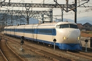 新幹線の食堂車が蘇る！元乗務員･立野氏の秘話と伝説の「ビーフシチュー」復刻実食、京都鉄博での0系ビュッフェ車見学 6/6と6/7開催