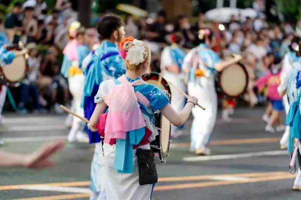 「盛岡さんさ踊り完全ガイド！ 有料席チケット情報から飛び入り参加方法、臨時新幹線での東北周遊ルートまでガイド（2026年8月1日〜4日）」の画像