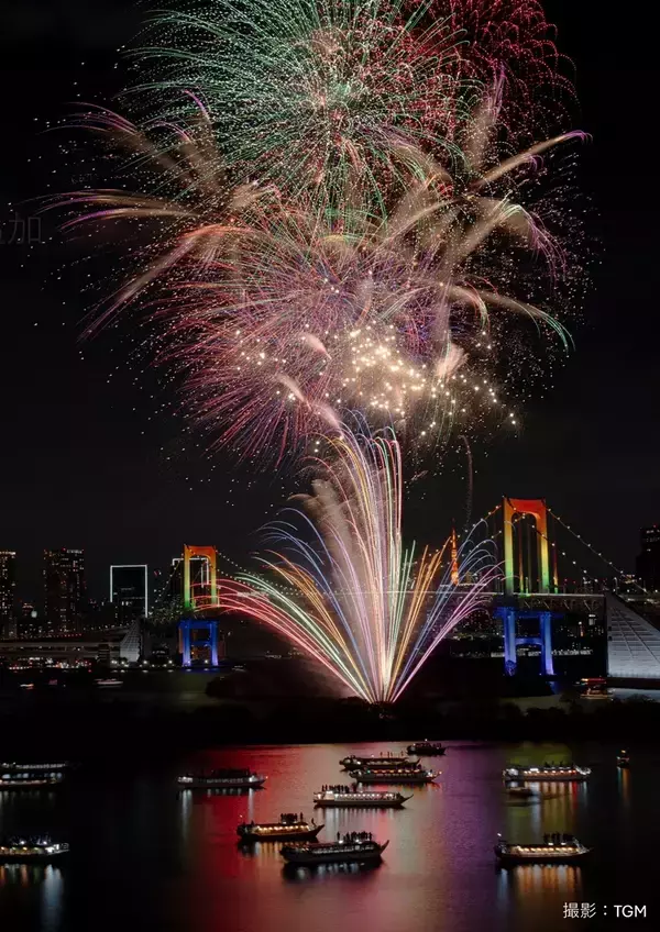 「「お台場レインボー花火2025」12/6-27開催！ 週末とクリスマスイブは19時に夜空を見上げて」の画像