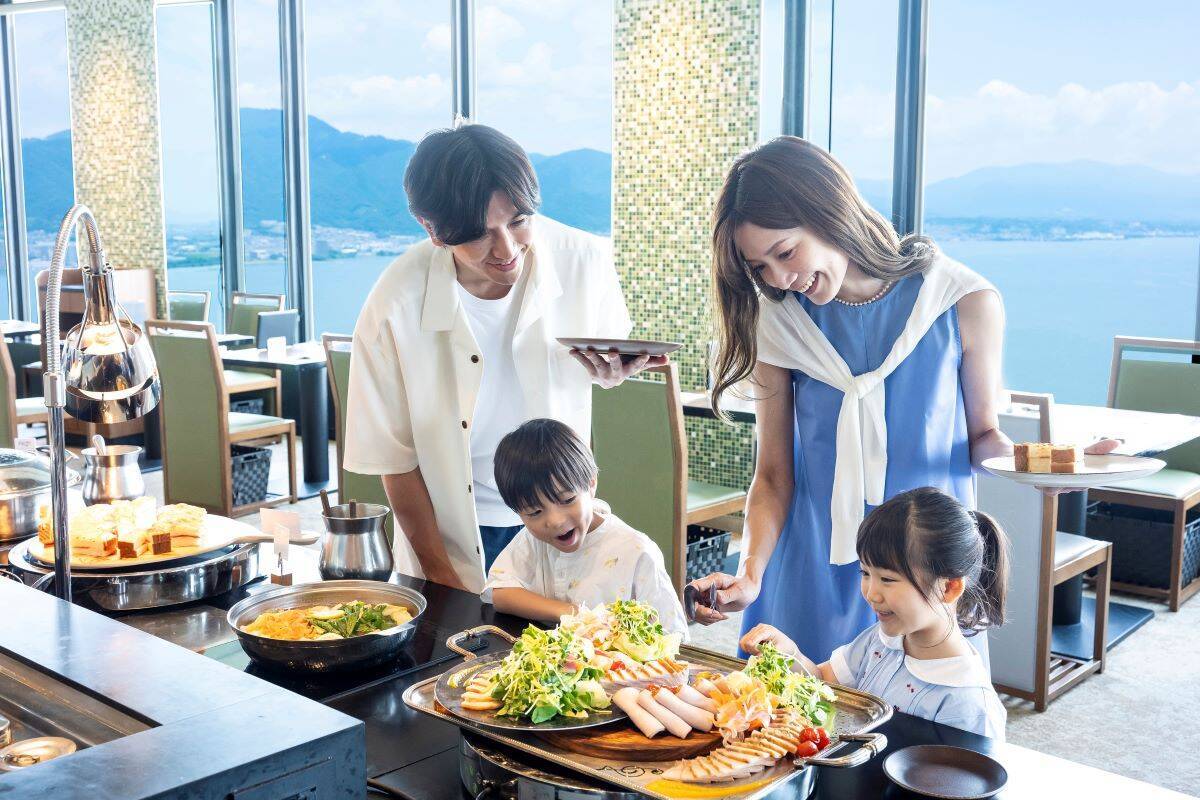 【滋賀県】びわ湖大津プリンスホテルで三世代ブッフェがお得！ライトアップや話題の『成瀬』マンホール巡りも【2026年シルバーウィーク】