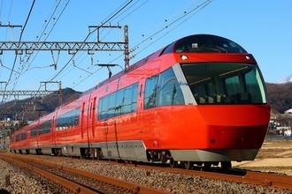 新宿からロマンスカーで最速40分台！神奈川「かながわやまなみエリア」で叶える温泉＆絶景グルメ旅のすすめ