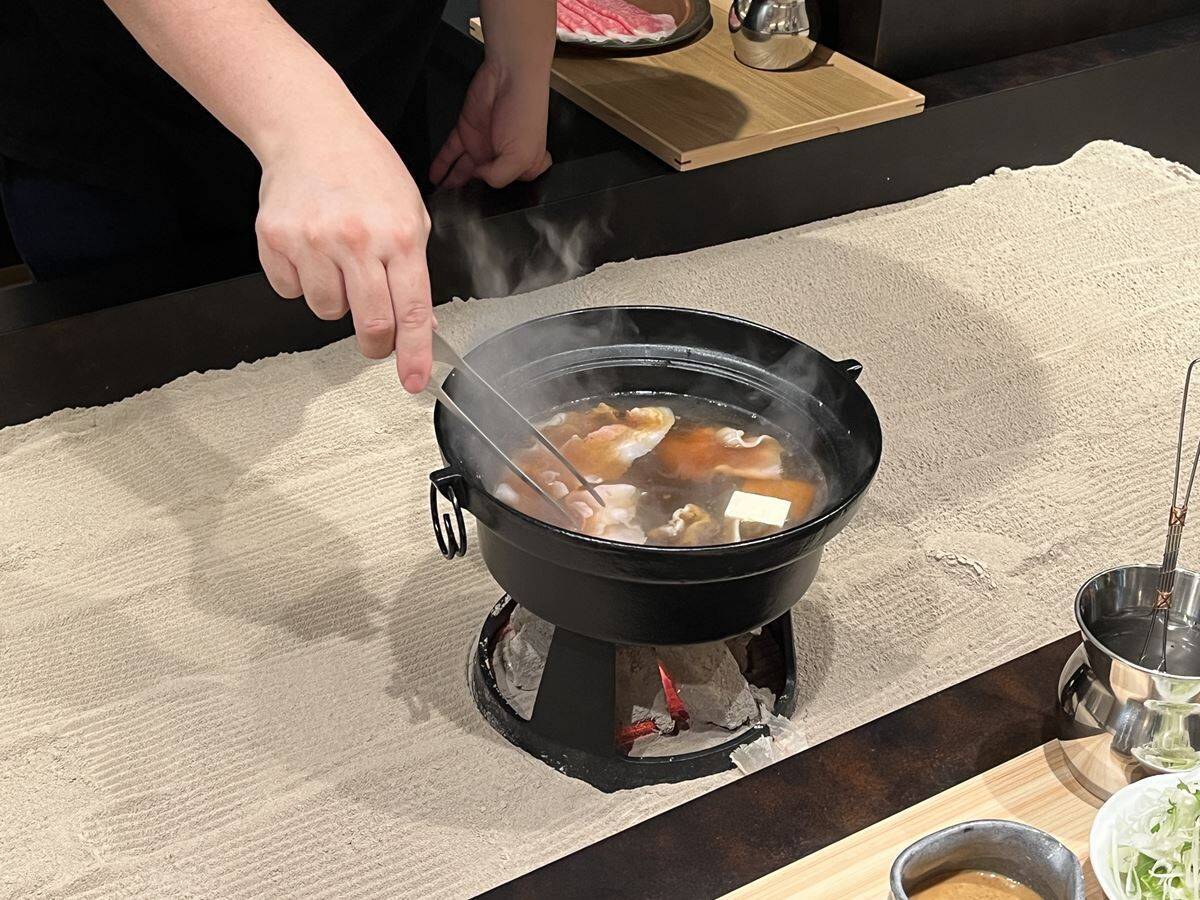 食べログ百名店「黒豚ふくや」が東京初進出！8月11日銀座コリドー街にオープン　極上のサクサク感と奥深い旨味！鹿児島産最高品質の黒豚を味わって