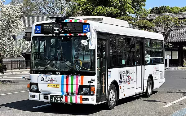 「埼玉工業大学の後付け自動運転システム搭載バスに全国の路線バス事業者が注目する理由、緑ナンバーで1万km営業運転し正着制御誤差3mm以内」の画像