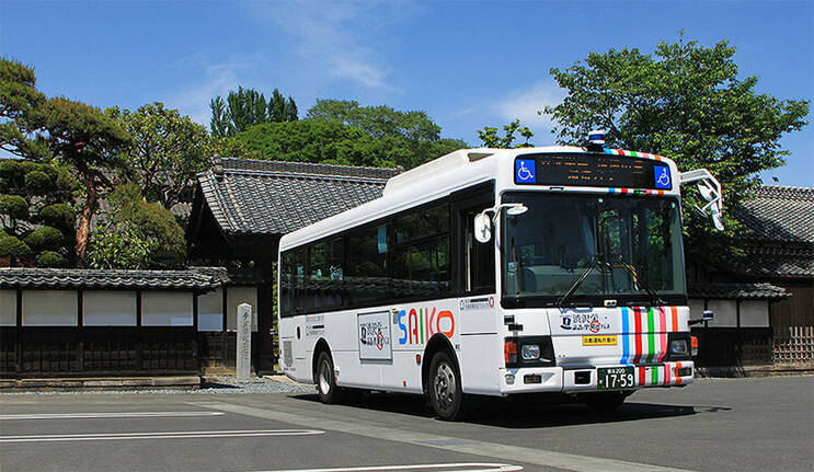 埼玉工業大学の後付け自動運転システム搭載バスに全国の路線バス事業者が注目する理由、緑ナンバーで1万km営業運転し正着制御誤差3mm以内