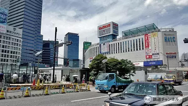 「新宿西口地下広場を歩きます【駅ぶら】06京王電鉄　京王線004」の画像