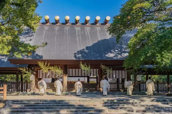 「熱田神宮」初詣の交通ガイド【2026】地下鉄は終夜運転あり･JR名鉄は無し、1/18まで駐車場が完全封鎖で交通規制に注意