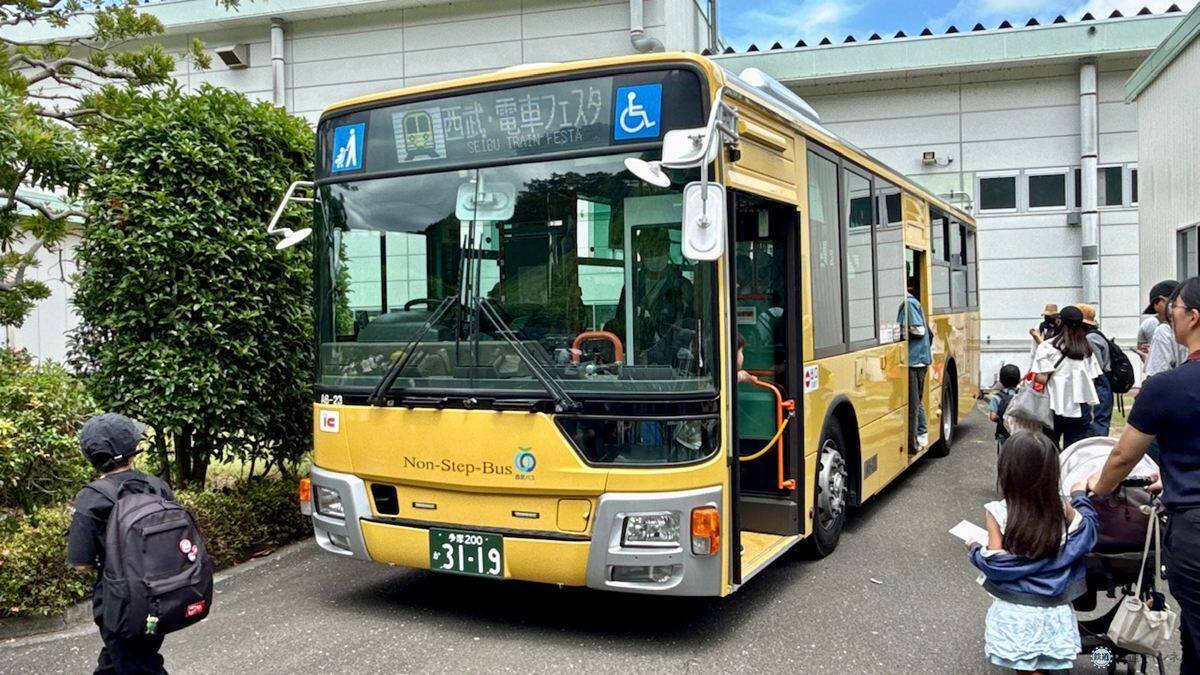 西武・電車フェスタ2026を予約不要で大満喫！ 話題のサステナ車両7000系初公開＆レストラン列車「52席の至福」にも潜入！（埼玉・日高市）