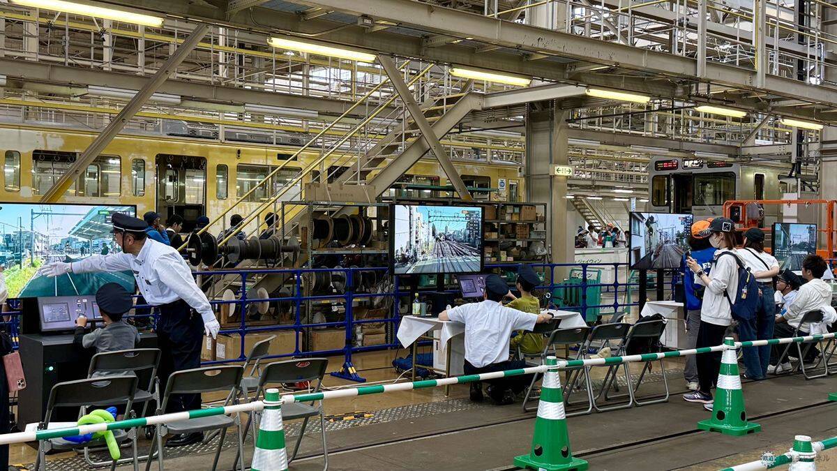 西武・電車フェスタ2026を予約不要で大満喫！ 話題のサステナ車両7000系初公開＆レストラン列車「52席の至福」にも潜入！（埼玉・日高市）