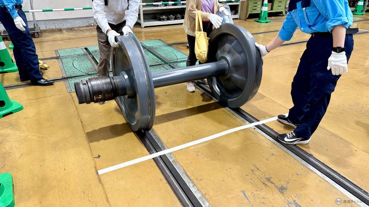 西武・電車フェスタ2026を予約不要で大満喫！ 話題のサステナ車両7000系初公開＆レストラン列車「52席の至福」にも潜入！（埼玉・日高市）