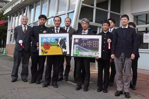 「僕らが描いたヘッドマーク電車が阿武急を行く！　地鉄交流会で美里町長賞の成城中高生がデザイン」の画像