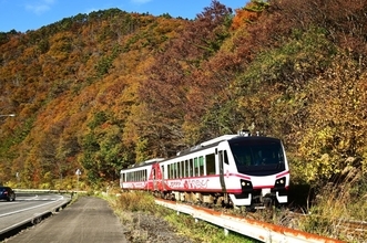 豪華絢爛な山車を楽しむユネスコ遺産「八戸三社大祭」！釜石･宮古など夏の東北を巡る観光列車「ひなび（陽旅）」 2026年は7/31八戸への運行も