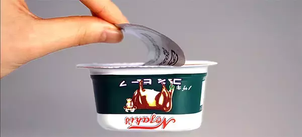 「あのC62と同い年「ノザキのコンビーフ」枕缶さよなら、70年ぶり刷新 アルミック缶が登場！ こんどはシールで開けやく賞味期限も延長！」の画像