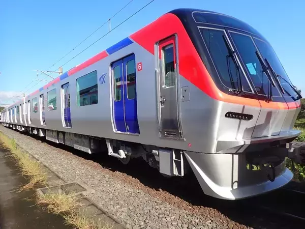 TX-3000系の試運転動画公開――つくばエクスプレス