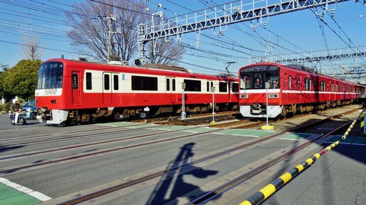 跨線橋はなかなか楽しい撮影ポイント 駅ぶら03 京浜急行41 年5月12日 エキサイトニュース